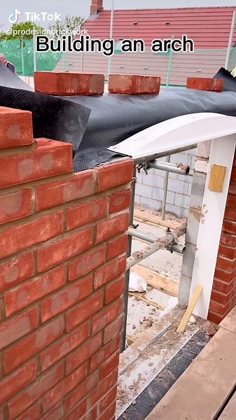 Building Arches with Brick: Construction Tips and Techniques