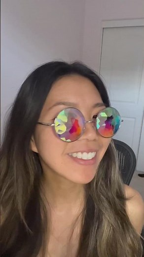 GloFX kaleidoscope glasses light demonstration and Review