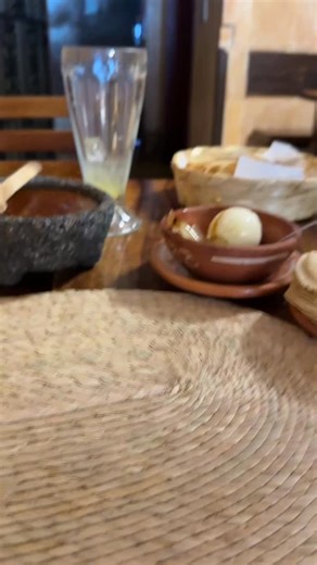 Cómo ven preparándome para ver el Benito Bowl con un plato de carne en su jugo. Lo más seguro es que lo voy a quemar toditio con los pasitos prohibidos al ritmo de Chambea, ¡jala! Ca@$!ón, ya no te quedan bala’ Chambea, ¡jala! Ca@$!ón, ya no te quedan bala’ @kamilos333 | Omar Ramos