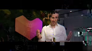 💡What does #innovation mean to you? 🦄We sat down with two of Singapore’s newest unicorns, Jeffrey Tiong, Founder and CEO of PatSnap, and Aaron Tan, Founder and CEO of Carro Singapore, as they shared (rather candidly) about their journeys of innovation. 💬For Jeffrey, it doesn’t matter how simple innovation is, as long as it's a new approach and addresses a customer’s need. 📣Hear more from industry leaders and changemakers around the world at #SWITCH2021! Catch our sessions live and on-demand 