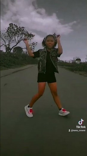 Abafana the boys vs amantombazane the girls nana zwane new dance challenge #amapiano #shorts