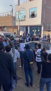 80K views · 5.2K reactions | #Video #Soundtrack • el candidato presidencial Rafael Lopez Aliaga llega a su #DesayunoElectoral con la fanfarria de los Looney Tunes #EleccionesGenerales2021 #EleccionesBicentenario | Germán Loero | Facebook