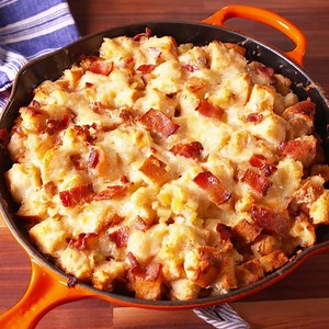 Beer Cheese Stuffing is the most delicious stuffing you'll ever taste. Full recipe: http://dlsh.it/X3YXSxZ | Delish