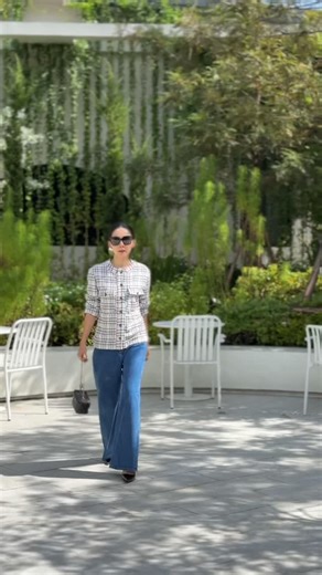 Check Multi Tweed Long Jacket Product code: 251009CH96 Price: 1,390 THB Product size: S – B39” L24” S16” M – B42” L25” S17” Fabric: Tweed ซับในอย่างดี Color: ขาวดำสีนิดๆ Description: Tweed Jacket ยอดฮิต ตัวนี้คือทุกคนใส่สวย ไม่รัดไม่หลวมไป ขายดีทุกสี ใส่ตัวเดียวหรือคลุมก้อสวย ช่วงปลายปีนี่ได้ใส่บ่อยๆแน่นอนค่ะ (สัดส่วนนางแบบ: 32-26-35 : 160cm : ใส่size S) Order at: Official Line ID - @PPandFamily FB inbox – PPandFamily | PPandFamily