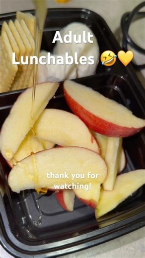 Adult Lunchable Snack Plate | Easy Snack Idea 🧀🍎
