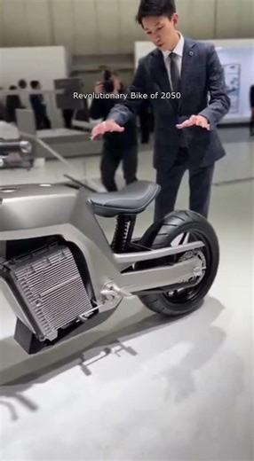 Futuristic Electric Bike Concept for 2050 Unveiled!
