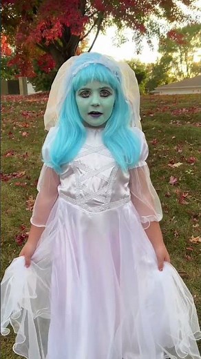 The Bride from The Haunted Mansion! #disney #hauntedmansion #halloweencostume