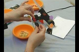 Watch How to Attach Photos to a Picture Tree Frame on Amazon Live