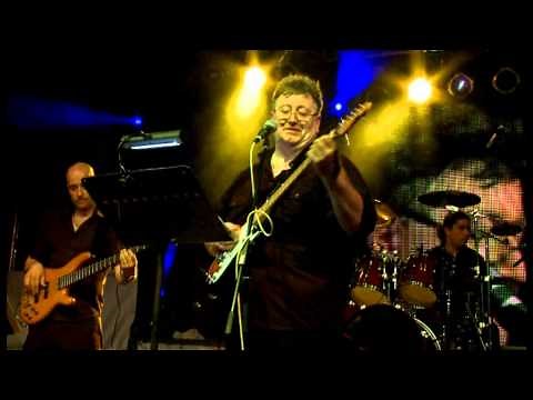 Csendes ember lettem - 3+2 együttes (LIVE in DUNASZEG 2011)