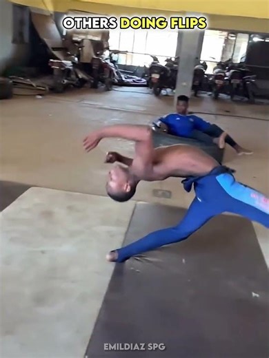 Normal Flip vs Level 10000 Flip