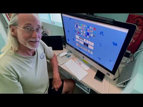 Keyboard shortcuts to open new tabs and windows in Safari on iMac desktop
