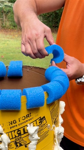 You'll love this #DIY #Halloween yard decoration #outdoors #crafts #fun | Anything Outdoors