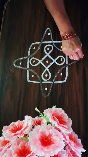 5x1 attractive rangoli design