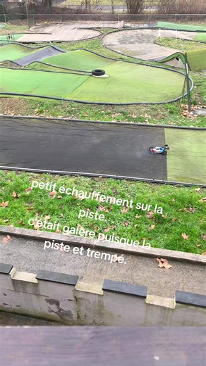 Échauffement sur la Piste avec Voiture RC