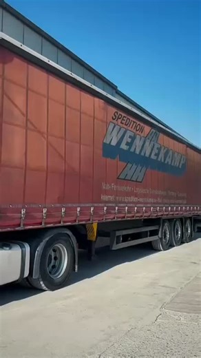 🎄✨ Месецот на празничните СНАБДУВАЊЕ започна! ✨🎄 Нашиот камион доаѓа полн 🚚💨 со принтери, уреди „сè-во-едно“, MacBook-ови, лаптопи од сите модели и многу други технолошки производи! 🔧 Деловна опрема 🎓 Школски и студиски решенија 🏠 Технологија за вашиот дом 🎁 Празнични понуди во текот на целиот месец 💥 Квалитет, гаранција и супер конкурентни цени 📦 Нови материјали секој ден 📲 Контактирајте не и добијте ја понудата што ви одговара! | Copier Computer Center Macedonia