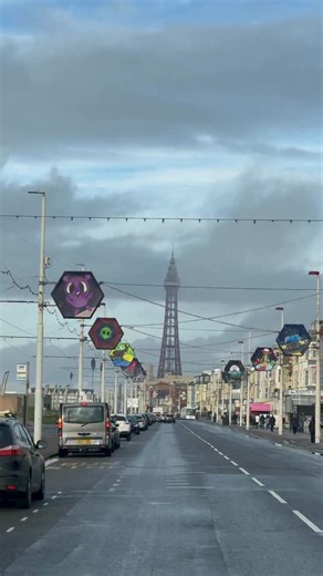 Throwback to living our best lives last Saturday night🕺🪩 | Steps