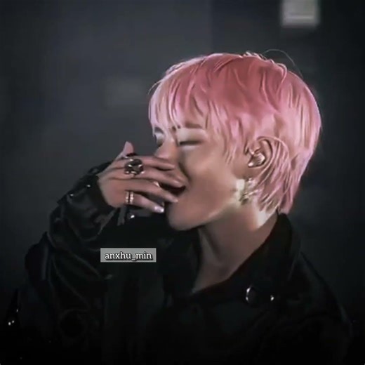 Editing mode on! #btsshorts #bts #viral #fypシ #kpop #kimtaehyung #btsv #btstaehyung #btsedits #short