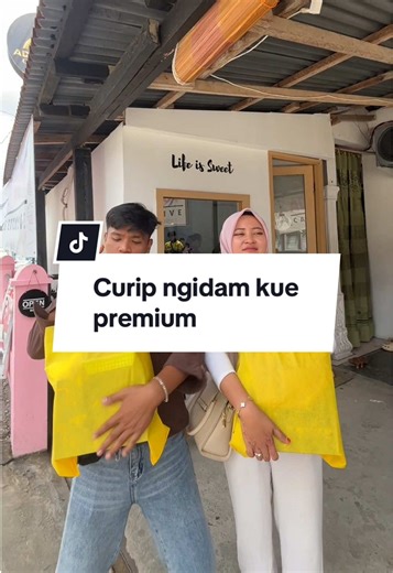 Curip ngidam kue😭