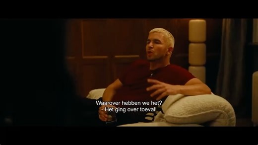 aha! Hamont-Achel on Instagram: "🎥 Deze week in Cinema Walburg : 🎞 MORGEN, om 20.15 u: 'Nachtvlinders' Na zijn gevangenisstraf is Dylan (Aimé Claeys) vastbesloten om voorgoed te breken met zijn criminele verleden. Maar een oude schuld dwingt hem tot een laatste inbraak in de populaire Brasserie Papillon. Daar ontmoet hij de mysterieuze Margot (Maaike Neuville). Door hun ontmoeting krijgen ze ongewild elkaars lot in handen. Maar geen van beiden houdt rekening met Tonio (Matteo Simoni), de flamb