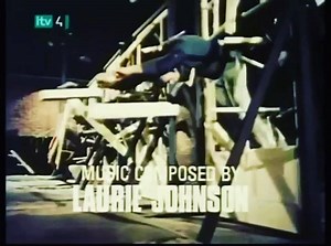 65 reactions · 8 comments | #los70 #series Esta es una joya de la época. ¡Para entendidos y entendidas (que acá en Blue sobran)! #los70 una década donde empezó (casi) todo. Este domingo es #domingo70 De 7:00 a 24:00 Blue 100.7  | Blue 100.7 FM | Facebook