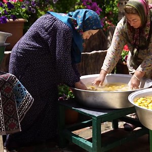 1.6K views · 344 reactions | 綾Harvesting Japanese Plum (Loquat). Easy way to Making Jam and Compote for Winter. | Daily Cook Recipe | Facebook