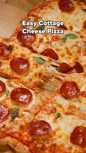 29K views · 57 reactions | This quick and easy 2-ingredient, high-protein pizza dough will transform your pizza nights! Just grab some self-rising flour and cottage cheese, and you're ready to create a deliciously satisfying crust that's both simple and nutritious. Find the recipe linked in bio! | BuzzFeed Food | Facebook