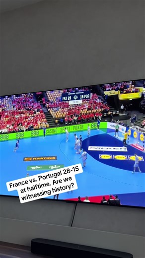 one of the most dominant handball games I have ever seen #handball #handball7even #handballexpert #handballmoments #fyp #ehfeuro #france #portugal🇵🇹 cr:dynhandball