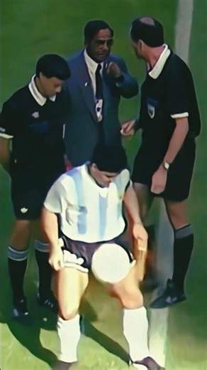 Diego Maradona Legendary Skills | Argentine Football Genius