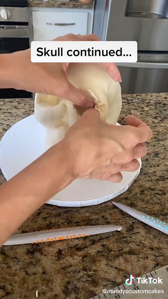 Modeling Chocolate Skull Cake Decorating Process