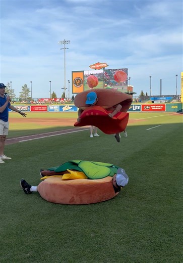 Build-A-Burger: New On-Field Game by Midland Brewing