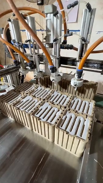 Fully automatic fireworks production#feuerwerk