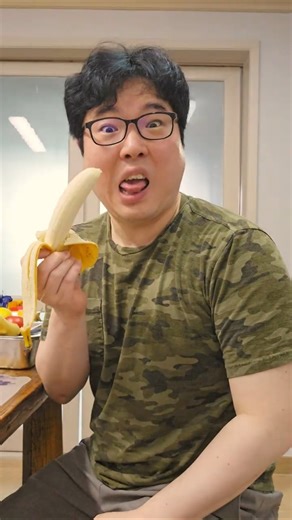 😳😑Don’t copy that, Mom. ComedyHyun #funny #comedy