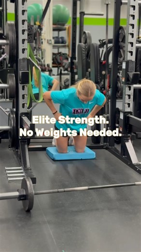 One of the hardest bodyweight exercises you can do and one of the most valuable. The Nordic hamstring curl builds serious hamstring strength where most athletes are weak: 👉 Eccentric control 👉 Deceleration 👉 Late-phase sprint mechanics Female athletes tear hamstrings and ACLs more often because they don’t train this pattern under load. This movement: ✅ Strengthens hamstrings through full range ✅ Improves decel control ✅ Helps reduce injury risk ✅ Transfers directly to sprinting and cutting It