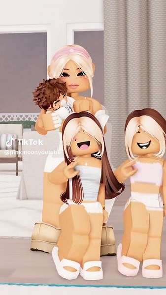 Family Dance Challenge in Roblox Berry Avenue