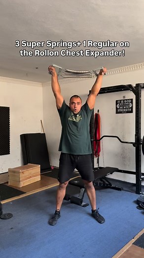 3 Super Springs 1 Regular on the Rollon Chest Expander PR!! Thanks for my inspiration for using this @alexleonidasofficial and of course the man who made it @robertbaraban 🙏🏽🙏🏽🙏🏽 Have a great week!🙏🏽🔥👊🏾 | RN Training Center - העצמה אישית דרך תנועה