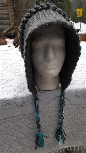 Crochet Bonnets while living off grid. thank you for stopping by. ❤️