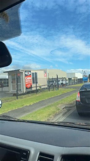 Will on Instagram: "Fire in Wiri south Auckland tearing through an industrial yard #news #auckland #update #reels #nz"