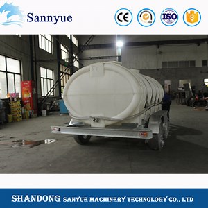 [Hot Item] for Sale 5000L 2-Axle 4-Wheel Clw 5000 Litre Plastic Water Tank Trailer Price Water Tank Semi Trailer