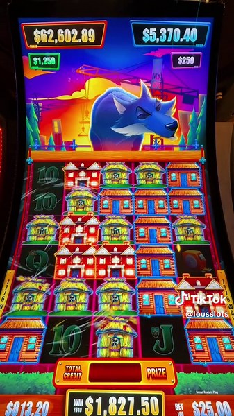 Huff and Puff Slots: Winning with Bacon Brothers