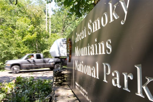 Road reopens after rockslide in Great Smoky Mountains