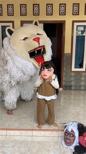 Alika mau pakai kedok cantik dilahap can macanan