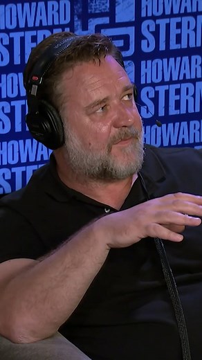 Russell Crowe Started Filming “Gladiator” Without a Complete Script (2019) #HowardStern #SternShow | HS and Celebs