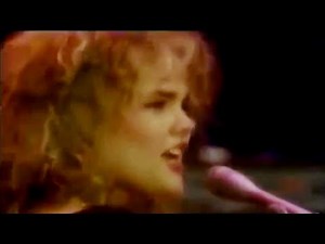 THE GO-GO'S We Got The Beat (American Bandstand, 1982) [HQ]