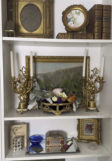 Do you love antiques? Check out our Instagram Live Auction every Sunday at 11am CST with new curated collections to shop! See you there tomorrow 😘 #antiques #antiquedealersofinstagram #antiquedealer #antiqueshop #antiquestore