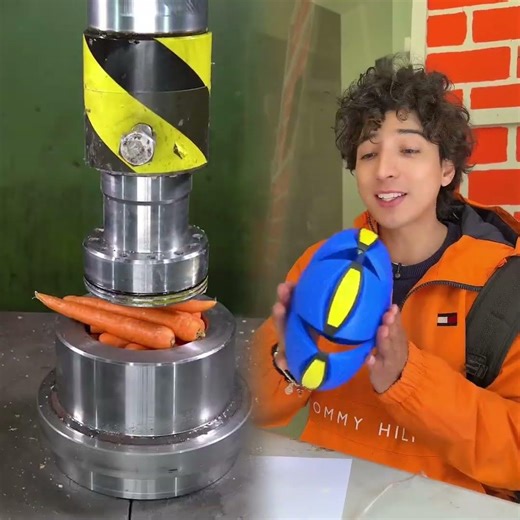 This is so funny, l couldn't stop laughing #funny#doddlersoftiktok #funnyvideos#duet