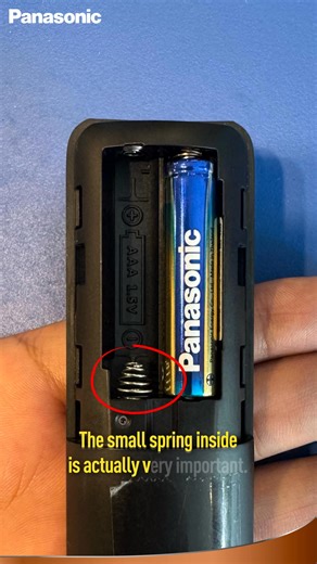1.9K views · 24 reactions | Who knew that tiny spring decides the right way to power up? Hope this hack cleared your confusion too! “Minus (-) with the spring, and your gadgets will sing!” #Panasonic #PanasonicBattery #BatterySafety #GadgetSafety #EVOLTA #SafePower | Panasonic Battery | Facebook