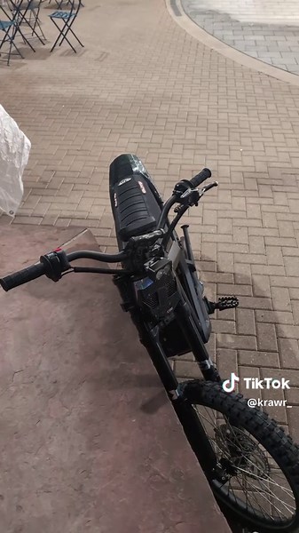 THIS Is AI TIK TOk#ai #bikelife #blondesdoitbetter #surron #talaria #rawrmantisx #awesome #cops