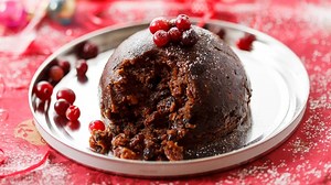 Last-minute microwave Christmas pudding - Netmums