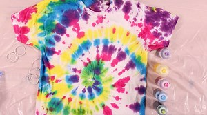 34K views · 114 reactions | Here's how to create this cool tie-dye design! | Scout Life magazine | Facebook