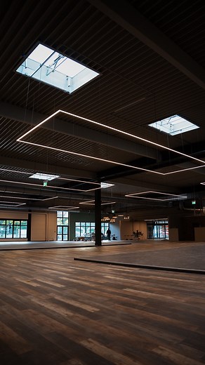 26K views · 314 reactions | NEUERÖFFNUNG IN ALSDORF!  Unser brandneues WOF20 öffnet seine Türen, sei dabei und erlebe Fitness auf 3.000 m²! Wann genau? Das erfährst du im Video  ✨ Das erwartet dich: • Topmoderne Fitness- & Wellnessbereiche • Exklusive Eröffnungsangebote, nur für kurze Zeit  • Motivation, Energie und jede Menge Spaß beim Training Sei dabei! Wir freuen uns auf dich! #wof_worldoffitness #wof #wof20 #aachen #neueröffnung | WOF | Facebook